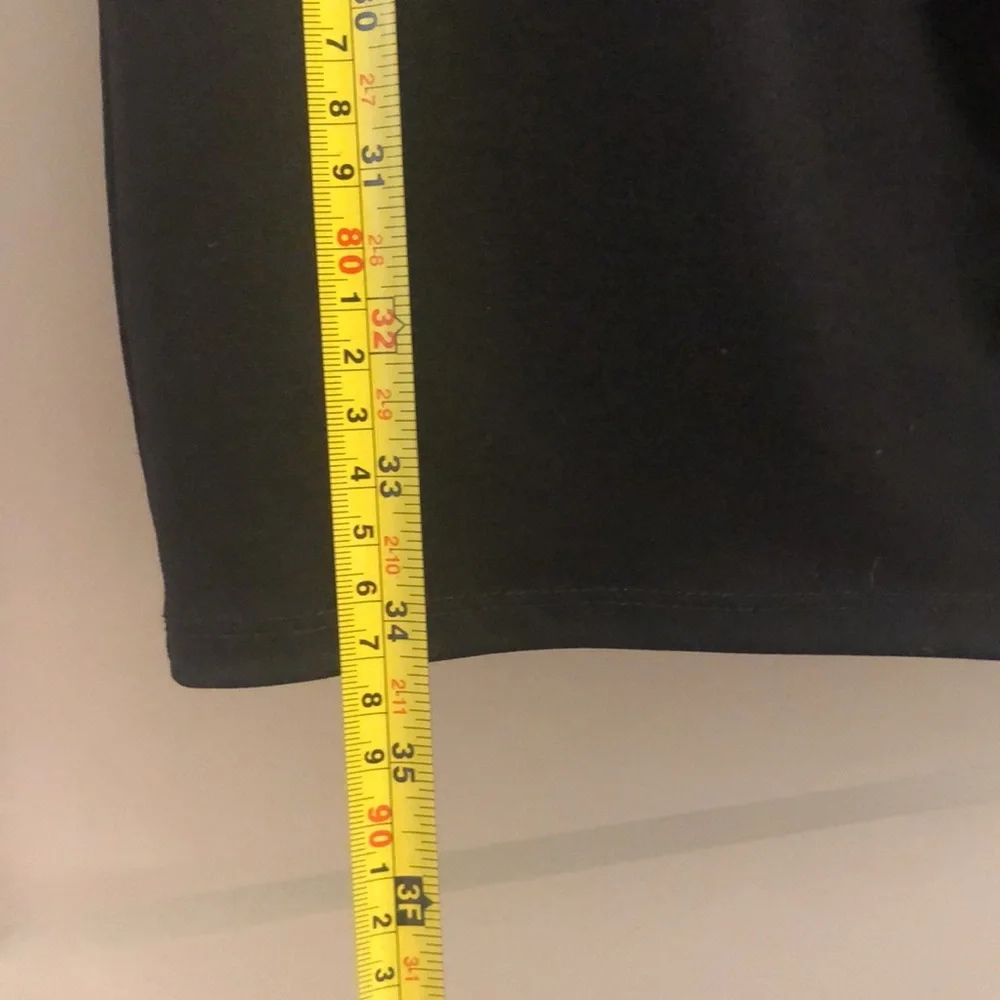 EUC [Trina Turk] Solid Black, 3/4 Sleeve, Knee-Length Draped Dress Womens Sz 6 - Picture 13 of 16